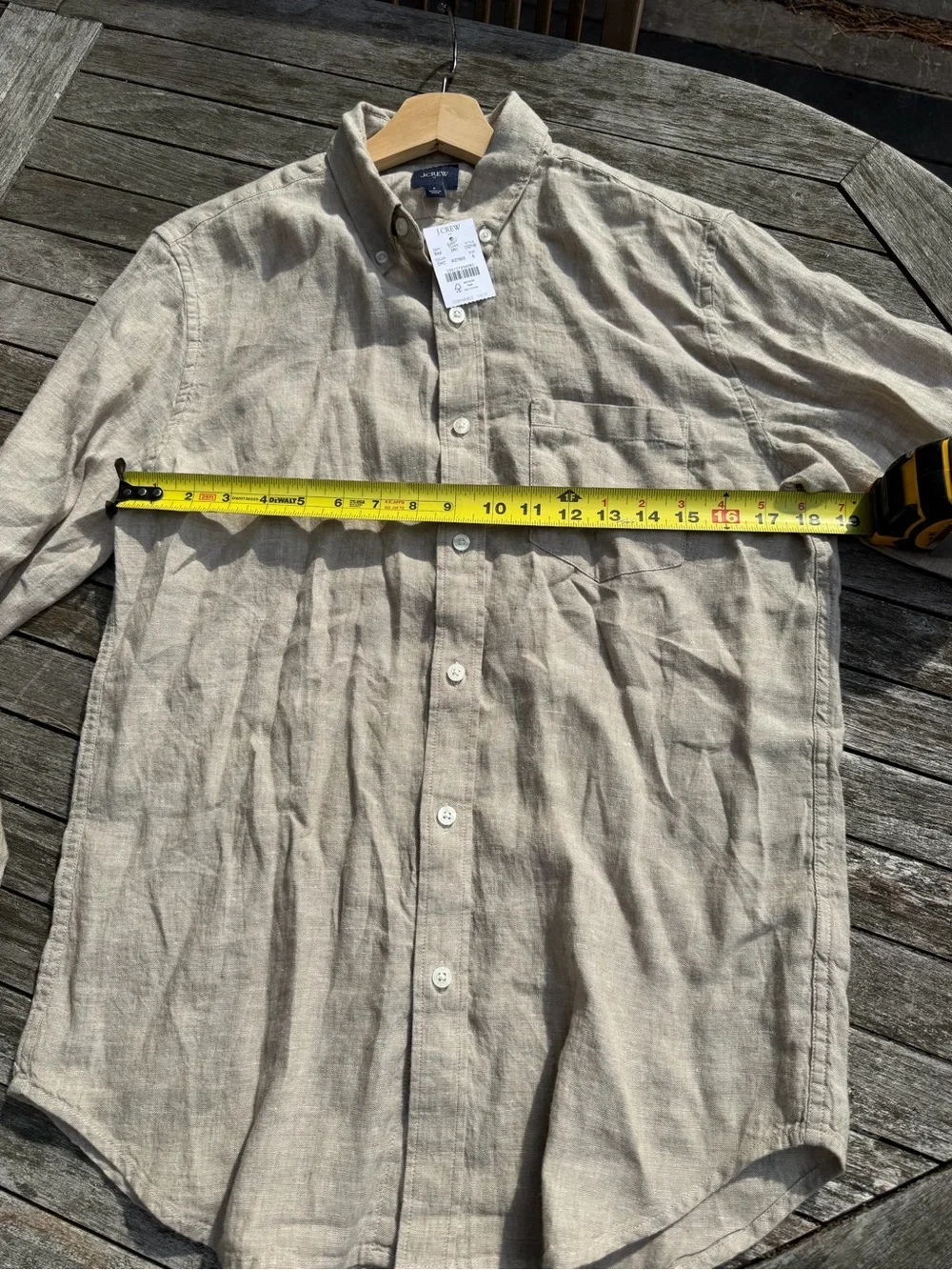 J. Crew Men's Light Beige Linen Button-Down Shirt